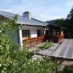 Ferienwohnungen Haus Kunterbunt