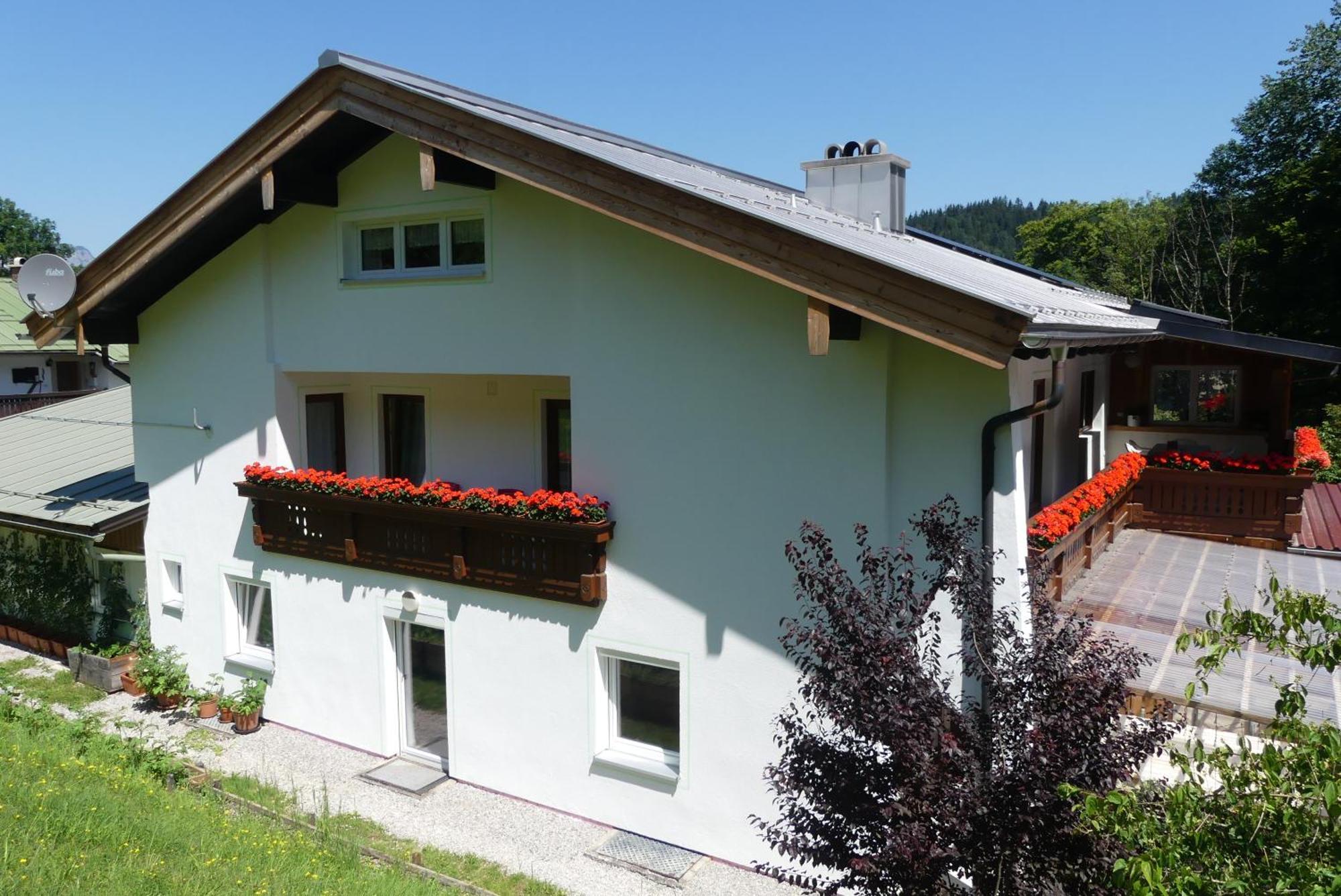 Haus Kunterbunt Apartment *